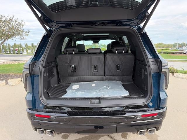 2027 Chevrolet Traverse RS w/2RS