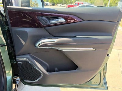 2027 Chevrolet Traverse RS w/2RS
