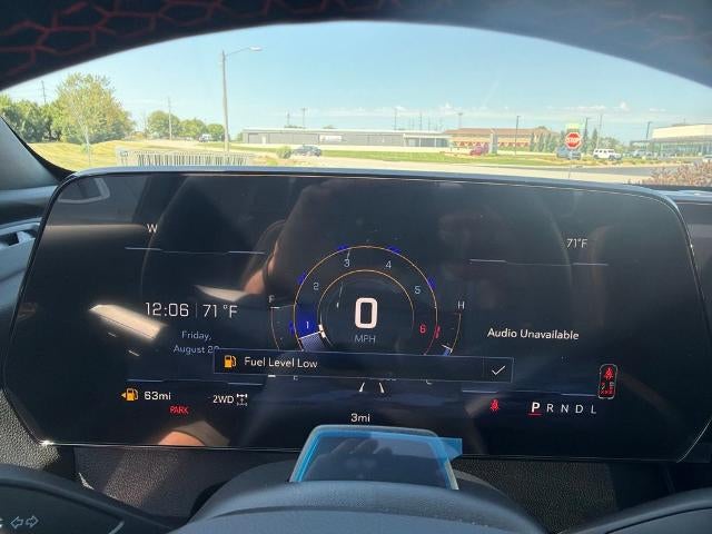 2027 Chevrolet Traverse RS w/2RS