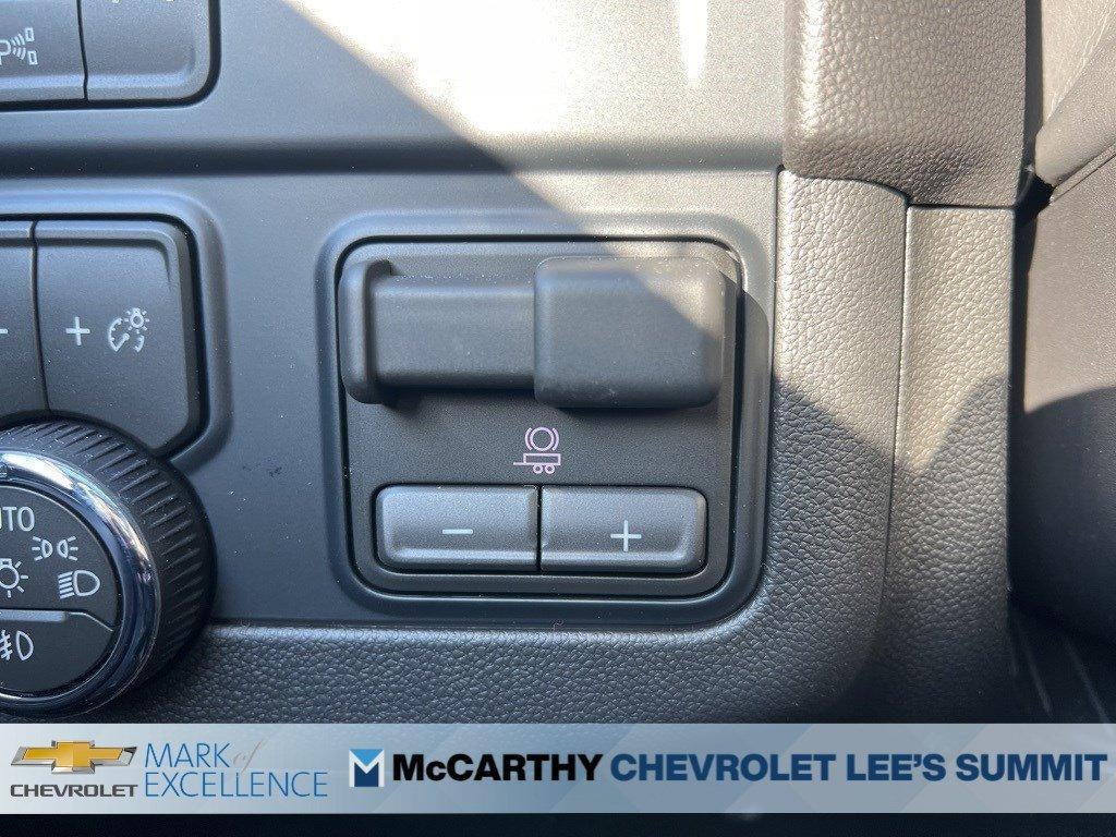 2026 Chevrolet Suburban 4WD Premier