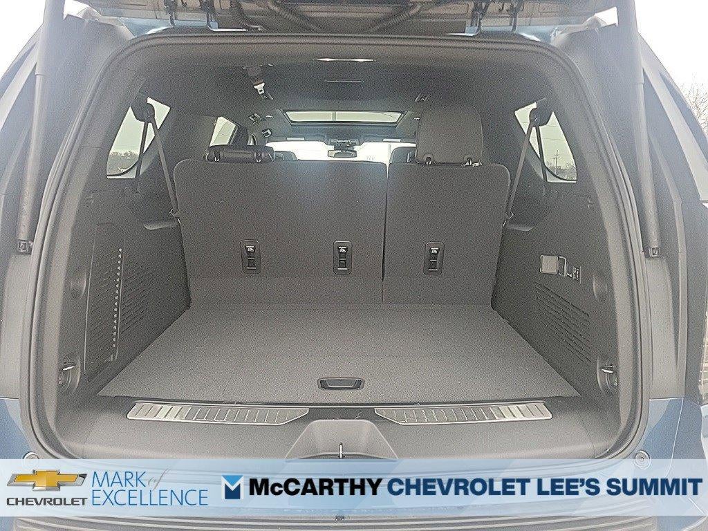 2026 Chevrolet Suburban 4WD Premier