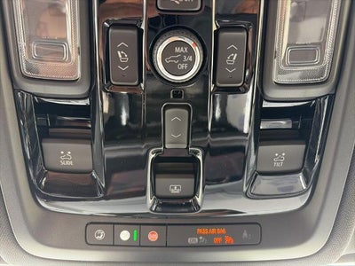 2026 Chevrolet Suburban 4WD Premier