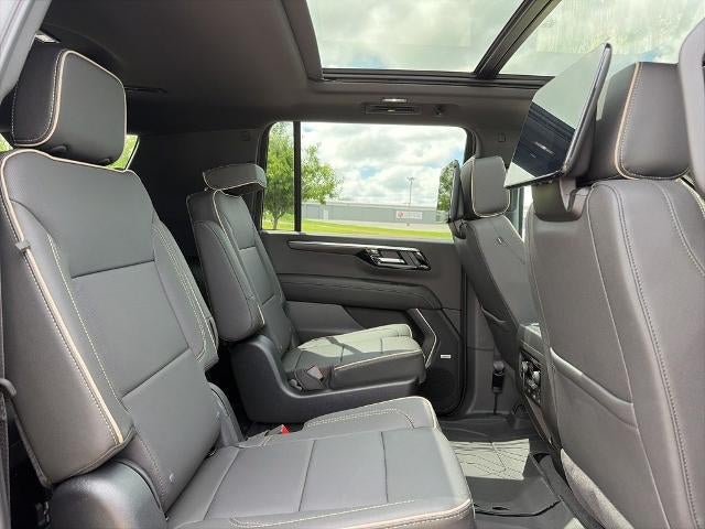 2026 Chevrolet Suburban 4WD Premier