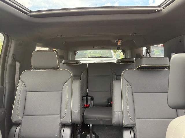 2026 Chevrolet Suburban 4WD Premier