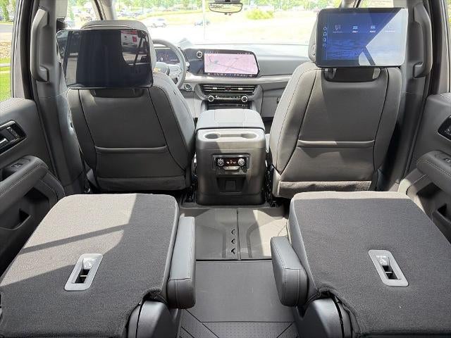 2026 Chevrolet Suburban 4WD Premier
