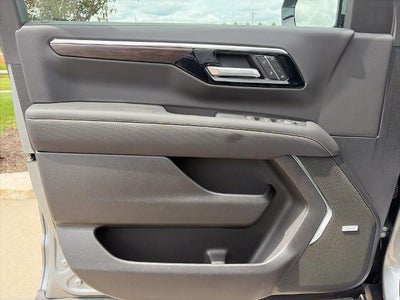 2026 Chevrolet Suburban 4WD Premier