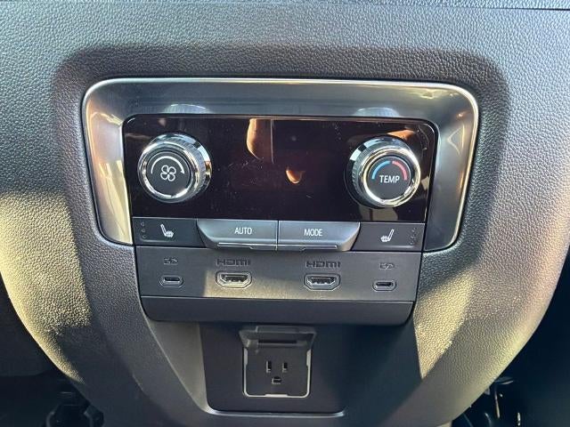 2026 Chevrolet Suburban 4WD Premier