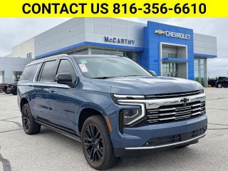 2025 Chevrolet Suburban 4WD Premier