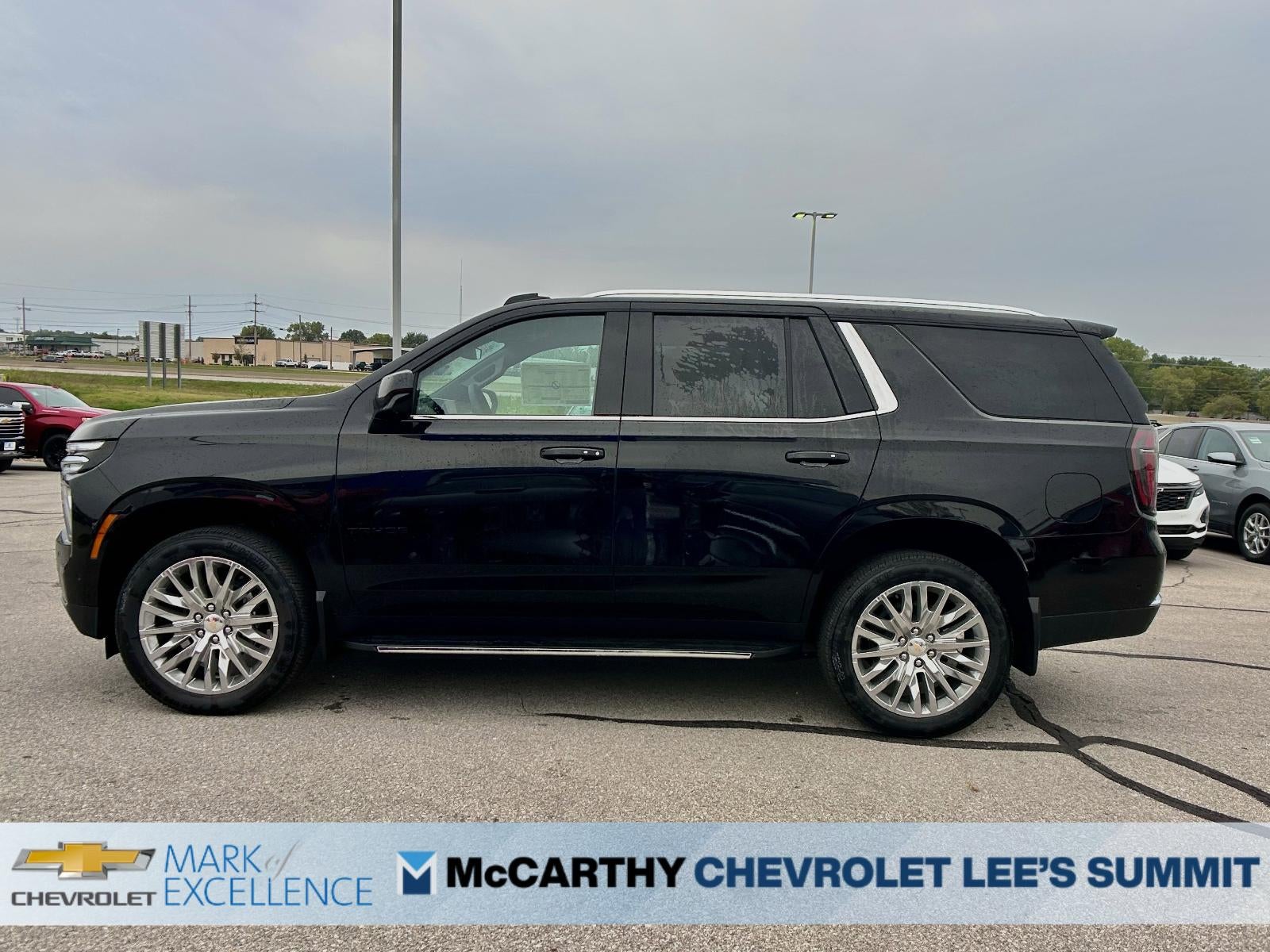 2025 Chevrolet Tahoe 4WD LS