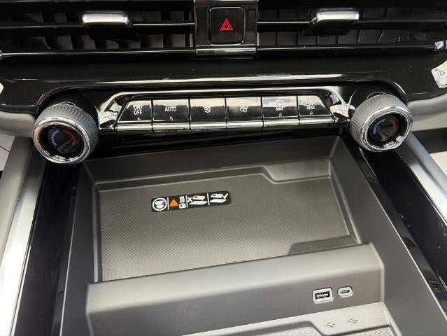 2026 Chevrolet Tahoe 4WD RST