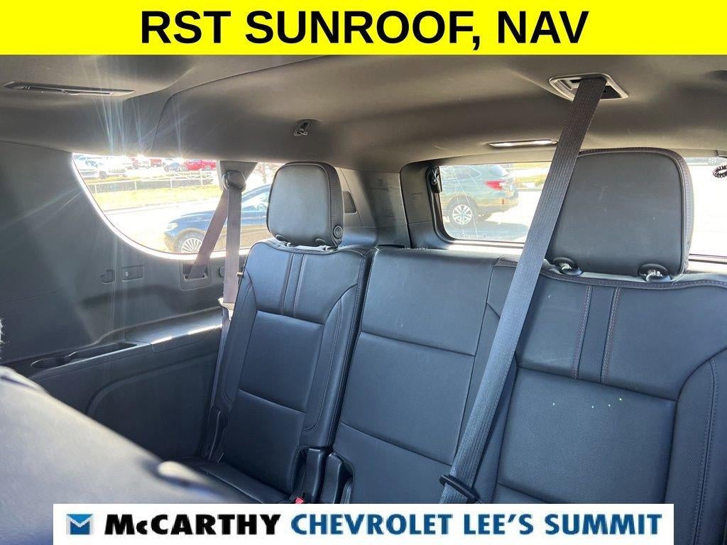 2022 Chevrolet Suburban RST