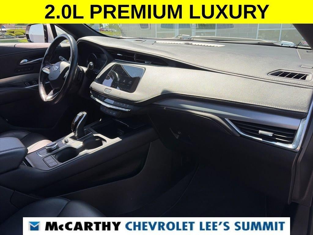 2021 Cadillac XT4 Premium Luxury