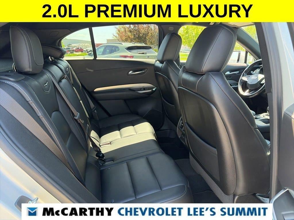 2021 Cadillac XT4 Premium Luxury