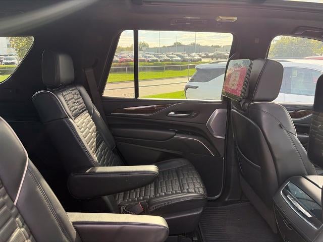 2023 Cadillac Escalade 4WD Sport Platinum