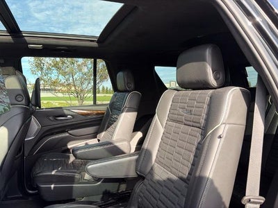 2023 Cadillac Escalade 4WD Sport Platinum