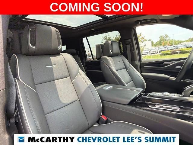 2023 Cadillac Escalade ESV 4WD Sport
