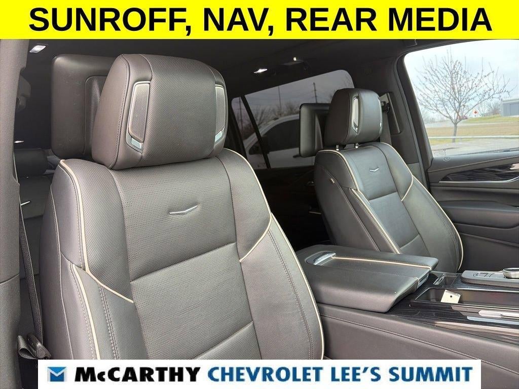 2023 Cadillac Escalade ESV Sport