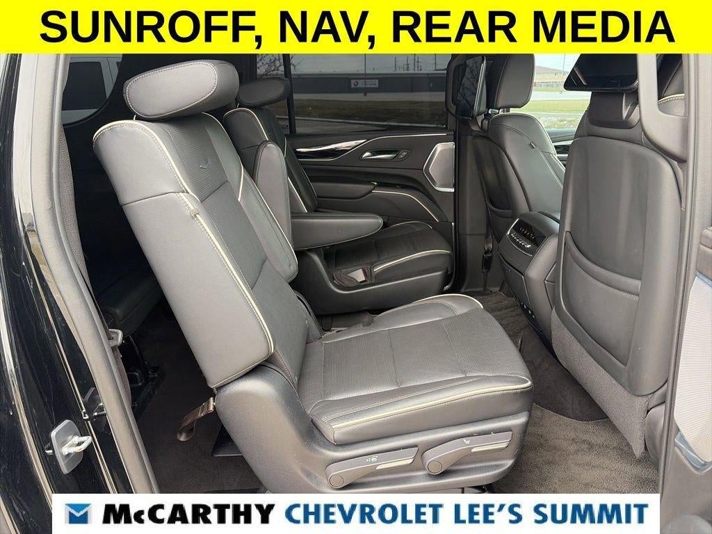 2023 Cadillac Escalade ESV Sport