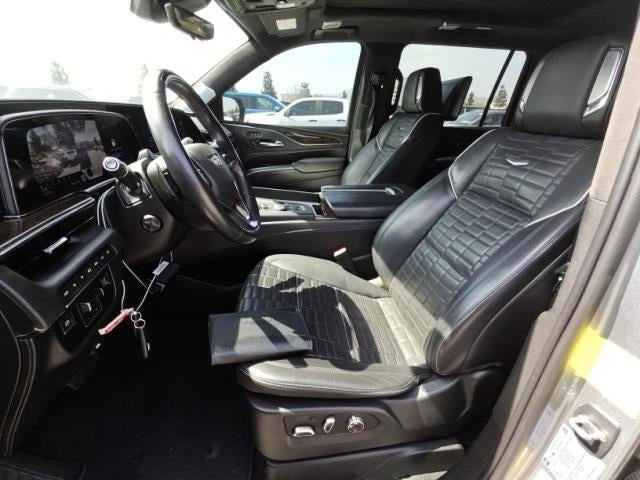 2023 Cadillac Escalade ESV Sport Platinum
