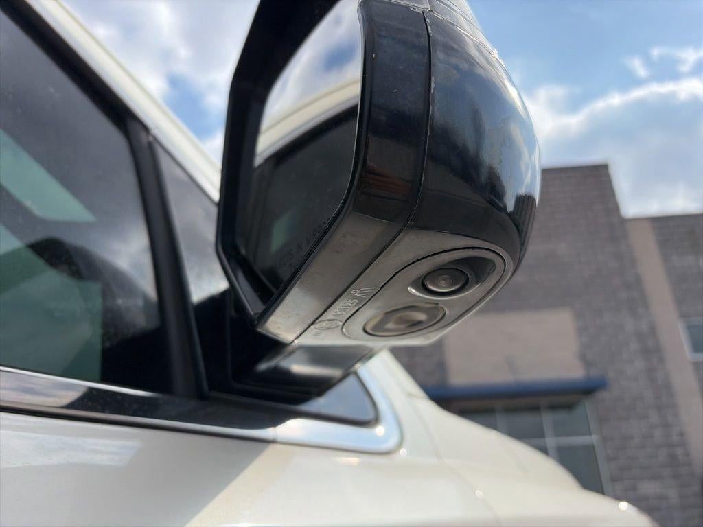 2015 Cadillac Escalade ESV Luxury