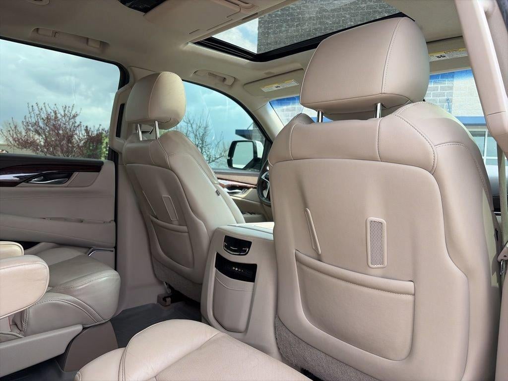 2015 Cadillac Escalade ESV Luxury