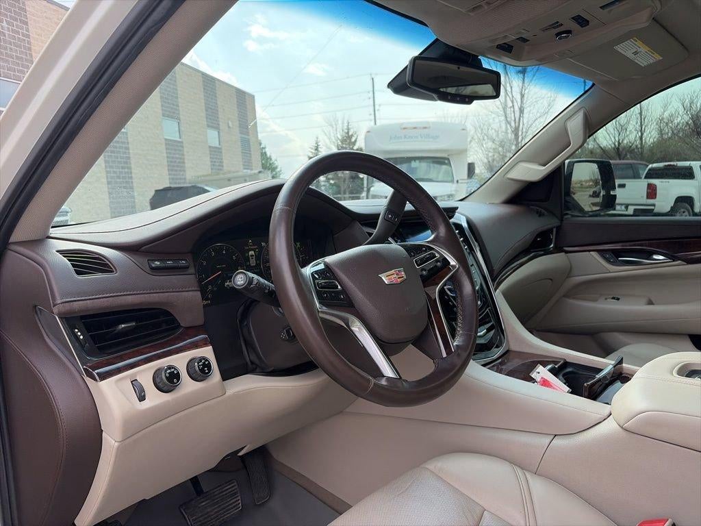 2015 Cadillac Escalade ESV Luxury