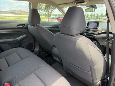2025 Nissan Altima SV