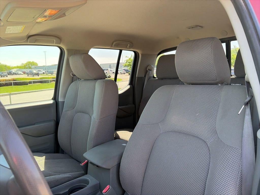 2016 Nissan Frontier SV
