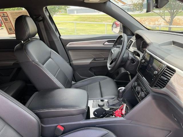 2022 Volkswagen Atlas Cross Sport 3.6L V6 SE w/Technology