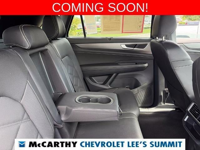 2025 Volkswagen Atlas Cross Sport 2.0T SE w/Technology