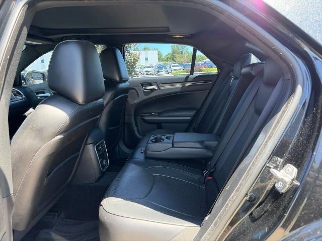 2014 Chrysler 300 300C