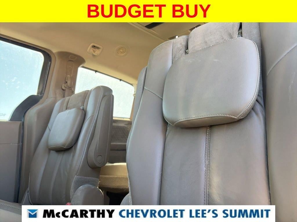 2012 Chrysler Town & Country Limited