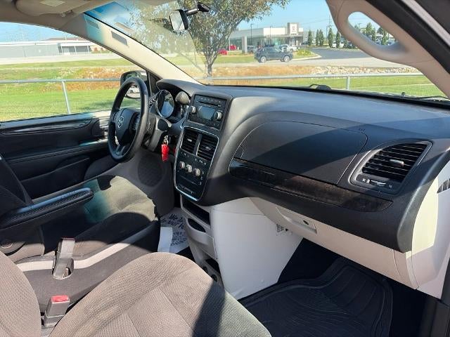 2016 Dodge Grand Caravan American Value Pkg