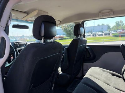 2016 Dodge Grand Caravan American Value Pkg