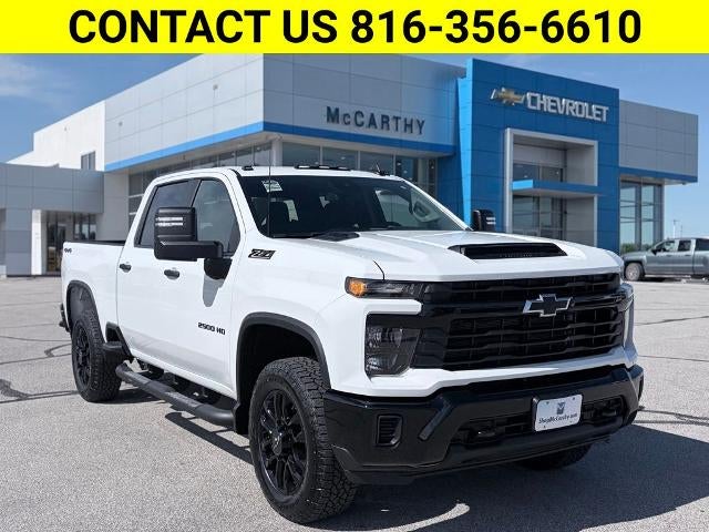 2026 Chevrolet Silverado 2500 HD Crew Cab Standard Box 4-Wheel Drive Custom