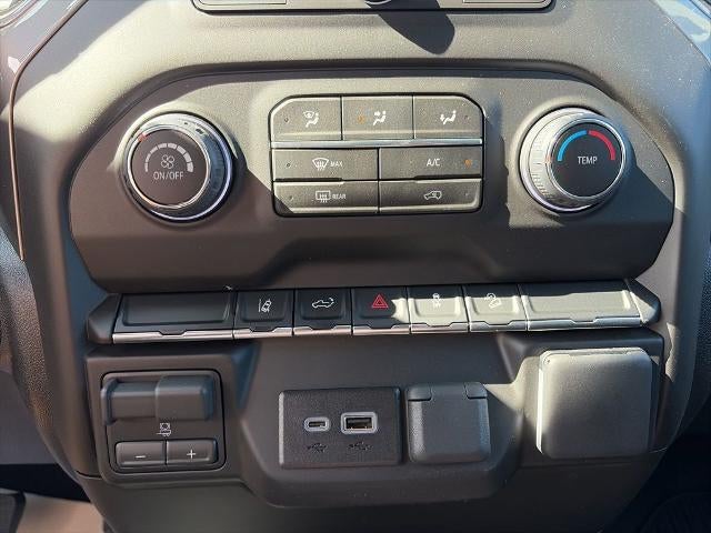 2026 Chevrolet Silverado 2500 HD Crew Cab Standard Box 4-Wheel Drive Custom
