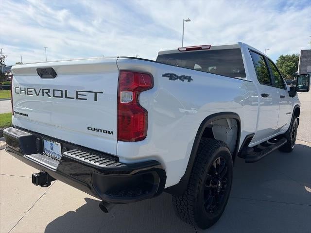 2026 Chevrolet Silverado 2500 HD Crew Cab Standard Box 4-Wheel Drive Custom