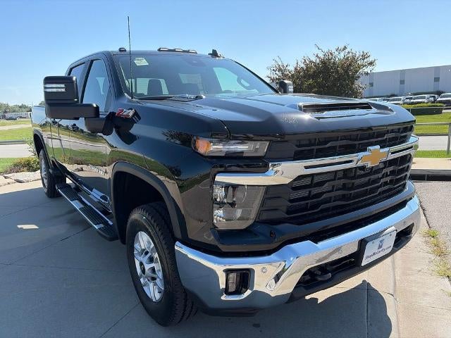 2026 Chevrolet Silverado 2500 HD Crew Cab Standard Box 4-Wheel Drive LT