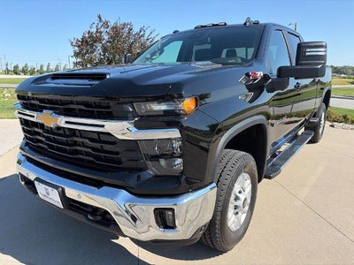 2026 Chevrolet Silverado 2500 HD Crew Cab Standard Box 4-Wheel Drive LT