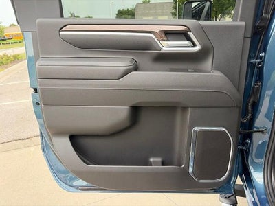 2026 Chevrolet Silverado 2500 HD Crew Cab Standard Box 4-Wheel Drive LT