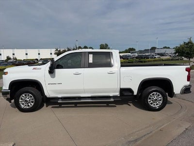 2026 Chevrolet Silverado 2500 HD Crew Cab Standard Box 4-Wheel Drive LT