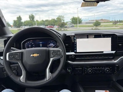 2026 Chevrolet Silverado 2500 HD Crew Cab Standard Box 4-Wheel Drive LTZ