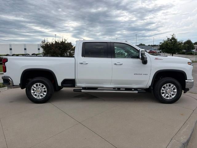 2026 Chevrolet Silverado 2500 HD Crew Cab Standard Box 4-Wheel Drive LTZ