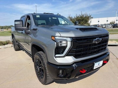 2026 Chevrolet Silverado 2500 HD Crew Cab Standard Box 4-Wheel Drive LTZ