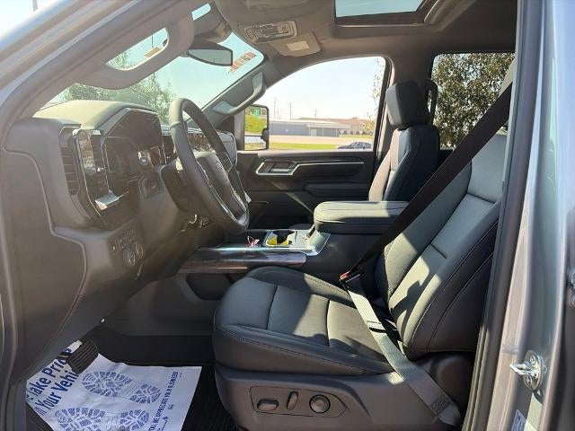 2026 Chevrolet Silverado 2500 HD Crew Cab Standard Box 4-Wheel Drive LTZ