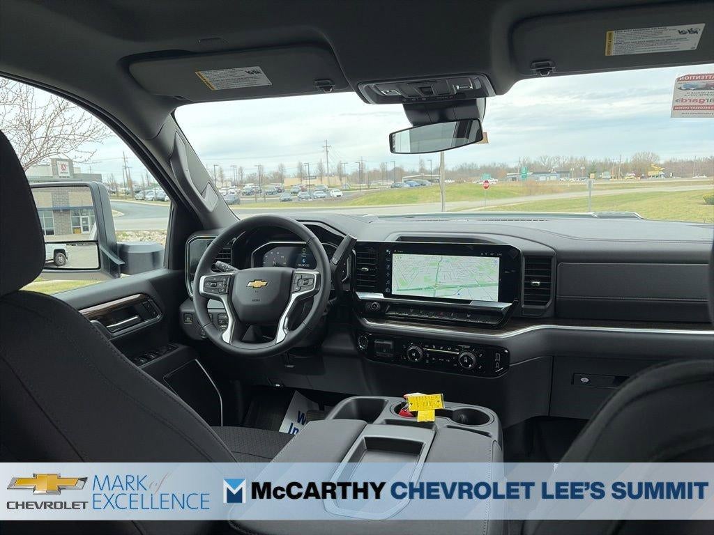 2026 Chevrolet Silverado 3500 HD Crew Cab Standard Box 4-Wheel Drive LT