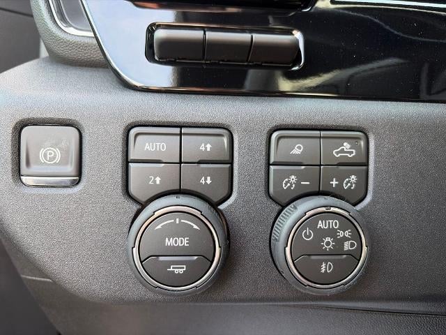 2026 Chevrolet Silverado 2500 HD Crew Cab Standard Box 4-Wheel Drive ZR2