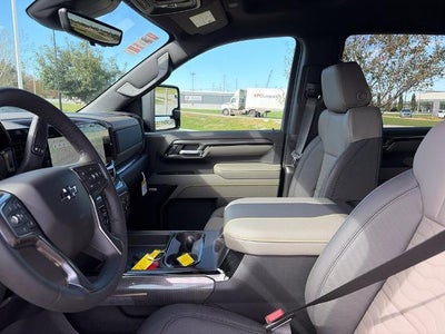2026 Chevrolet Silverado 2500 HD Crew Cab Standard Box 4-Wheel Drive ZR2
