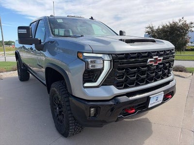 2026 Chevrolet Silverado 2500 HD Crew Cab Standard Box 4-Wheel Drive ZR2