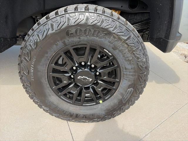 2026 Chevrolet Silverado 2500 HD Crew Cab Standard Box 4-Wheel Drive ZR2